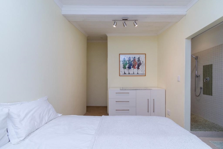 To Let 3 Bedroom Property for Rent in Camps Bay Western Cape